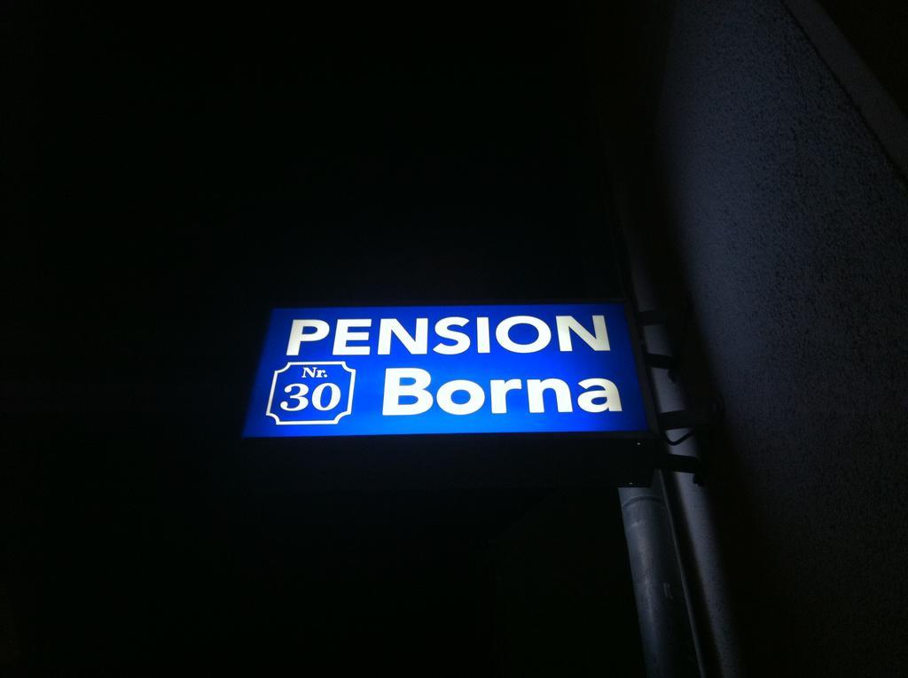 Pension บอร์นา ภายนอก รูปภาพ